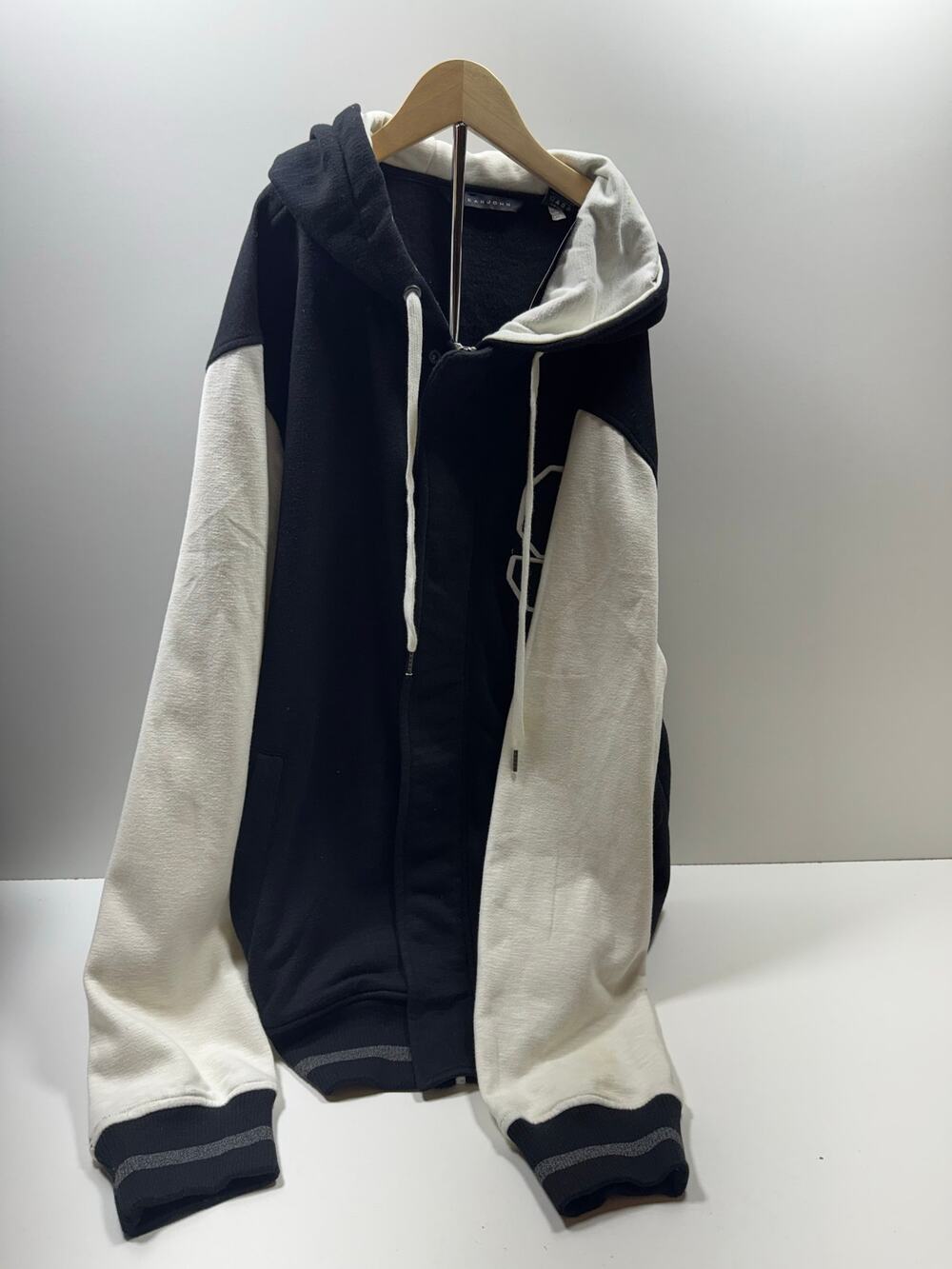 Sean John Men’s Zip Up Track Jacket Sz 3XL Black White Hooded Hip Hop Athletic